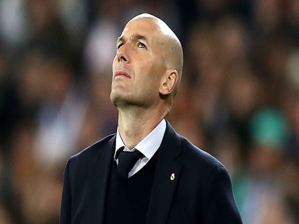 Tin chuyển nhượng 20/2: Man Utd liên hệ Zidane thay HLV Ten Hag