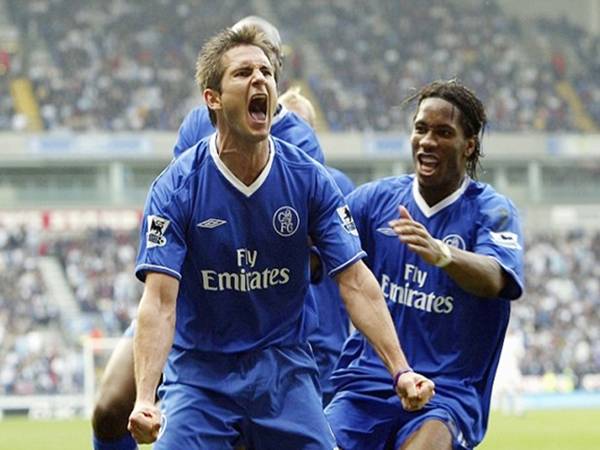 Drogba trái cũng là cầu thủ Chelsea ghi nhiều bàn