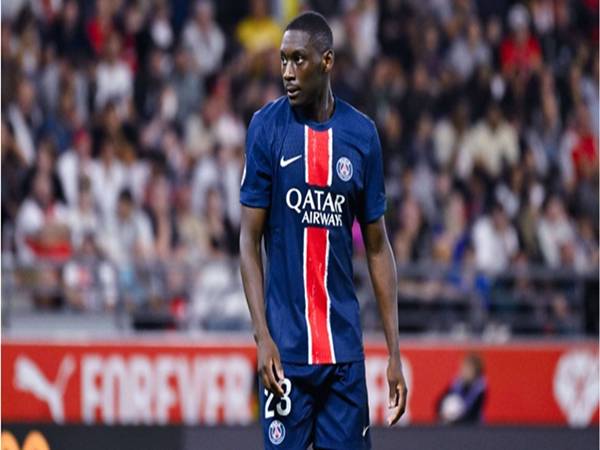 Tin Man Utd: Nhắm cầu thủ Kolo Muani với giá 30 triệu