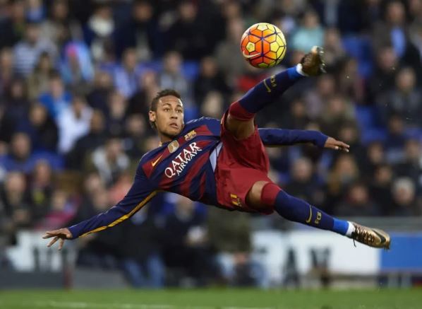 Kỹ thuật bóng đá Neymar đỉnh cao ít ai thực hiện được