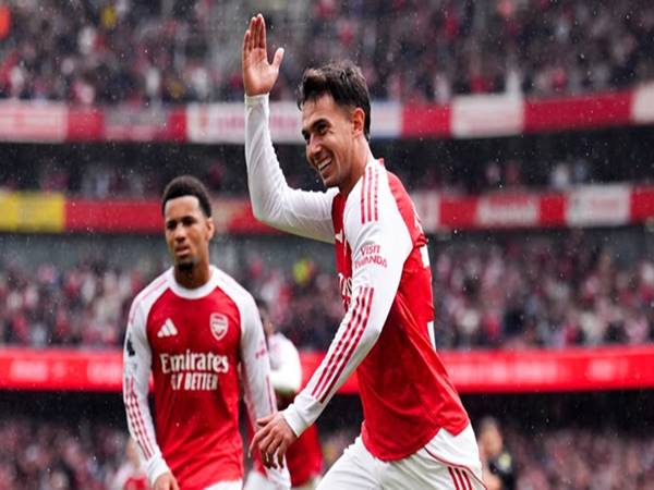 Tin Arsenal: Zubimendi nhận mưa lời khen sau trận thắng