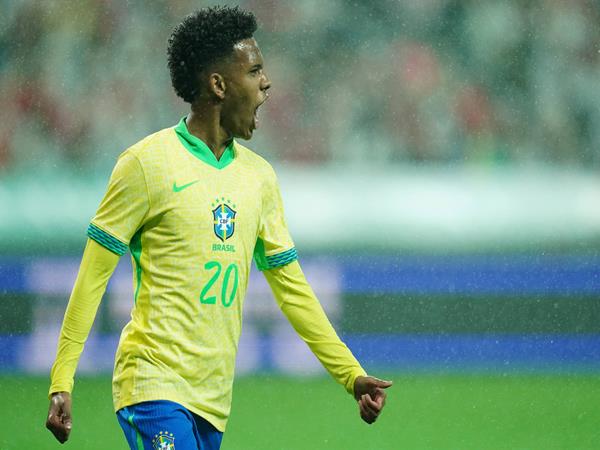 Tin Chealse 14/10: Estevao đe dọa vai trò của Neymar