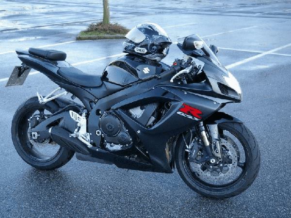 Nằm mơ thấy xe máy là điềm gì, dự báo tốt hay xấu?