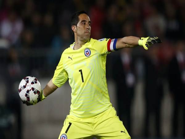 Claudio Bravo – Thủ môn huyền thoại